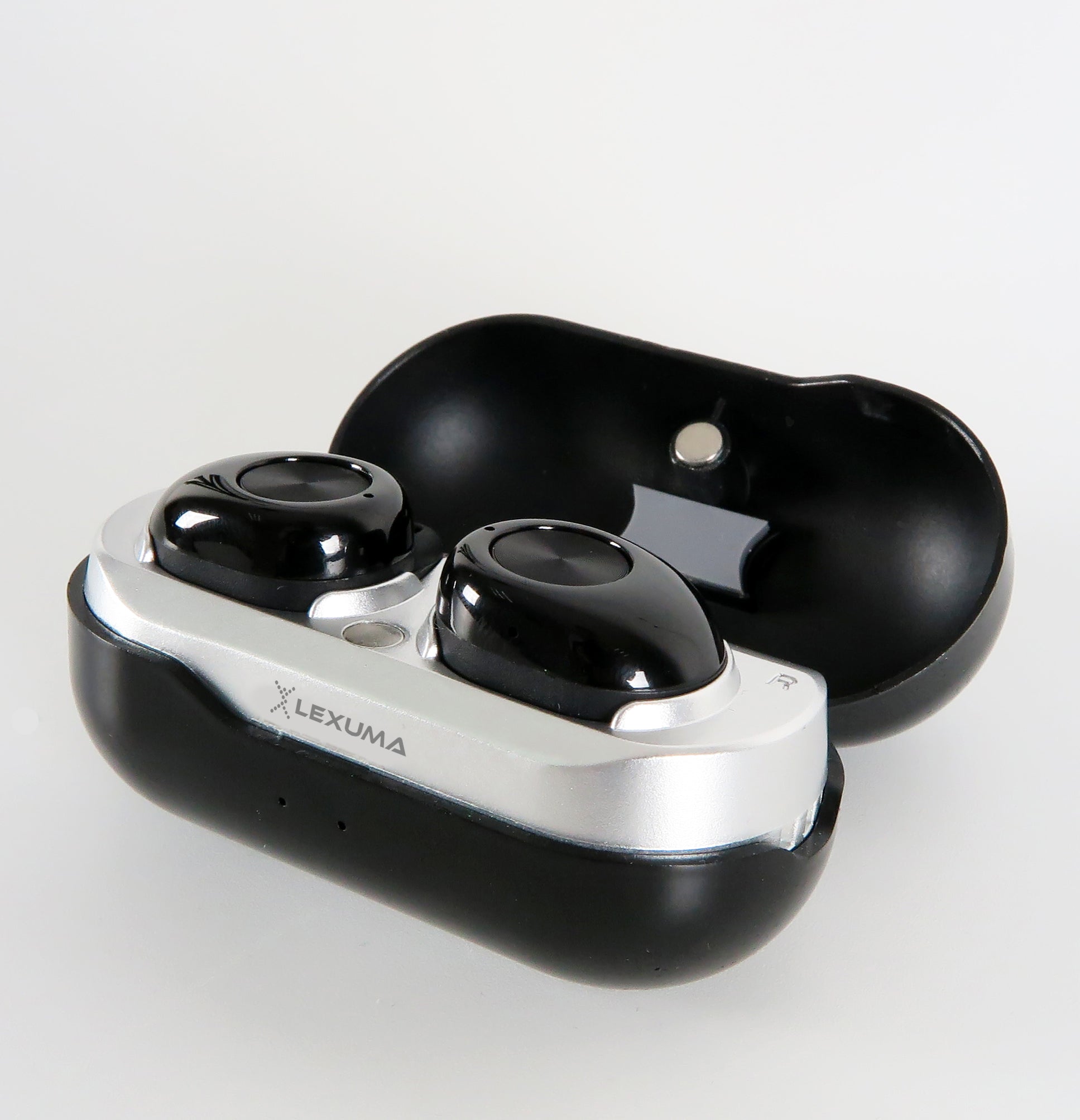 Lexuma XBud True Wireless In-Ear Bluetooth Sports Earbuds [With Charging Case] - GadgetiCloud