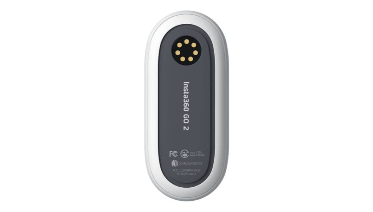 Insta360-GO-2-1440p-stabalize-waterproof-smallest-camera-in-the-world-back